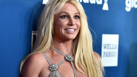 El precio incluye un cuadro pintado por Britney Spears de niña.