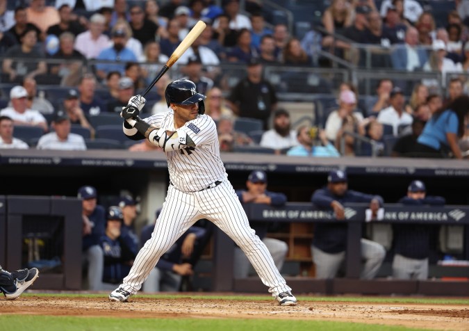 Yankees estudian un posible cambio con los Red Sox que incluiría al venezolano Gleyber Torres