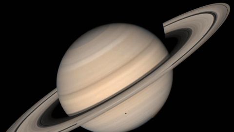 Saturno