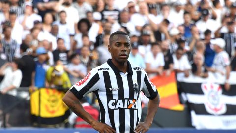 Ministerio Público de Brasil solicita que Robinho cumpla condena por violación que le impuso Italia