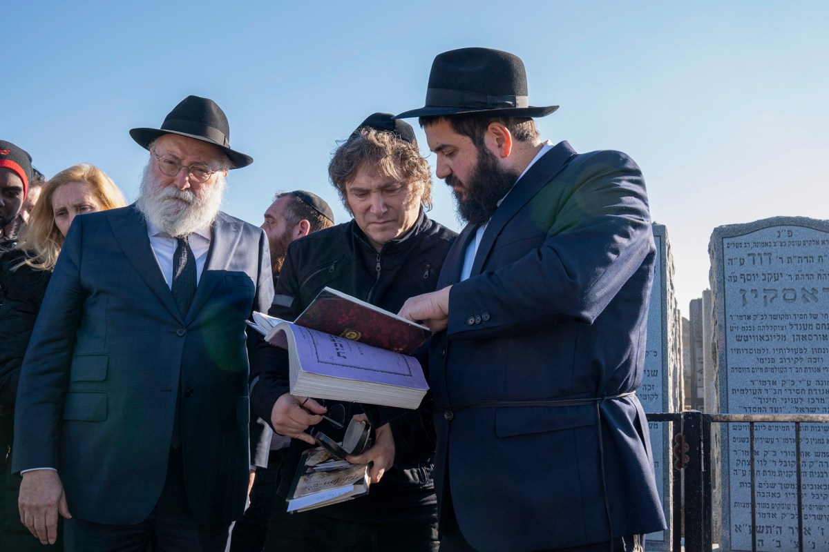 Javier Milei left a message at Rabbi Schneerson’s grave during his brief visit to New York – El Diario NY
