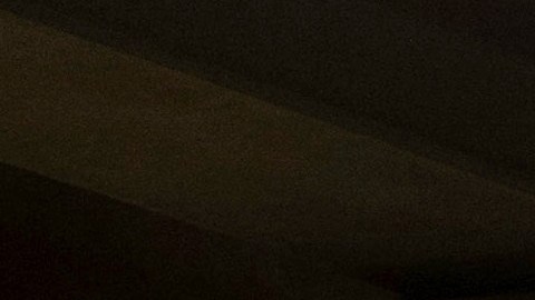 Migrantes caminan hacia un puesto de control fronterizo en Texas.