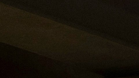 Migrantes caminan hacia un puesto de control fronterizo en Texas.