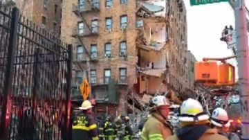 El Departamento de Bomberos compartió un video del operativo en El Bronx.