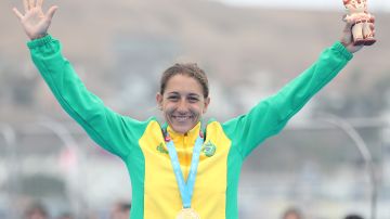 Luisa Baptista celebra la medalla de oro que conquistó en los Panamericanos de Lima 2019.