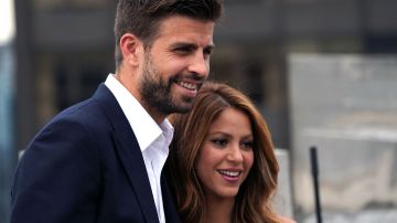 Shakira y Piqué posando en un evento de la Copa Davis.