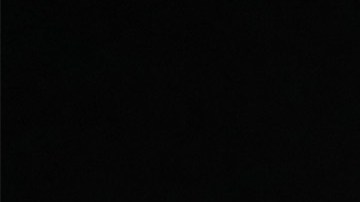 Ana Claudia Talancón participando en la presentación de una película.