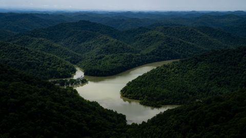 Los restos de Roger Dale Parham fueron encontrados en el lago Barkley.