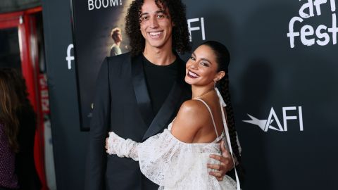 Cole Tucker y Vanessa Hudgens