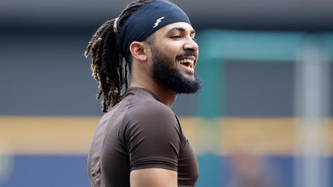 Fernando Tatis Jr. antes de un encuentro ante Milwaukee Brewers.