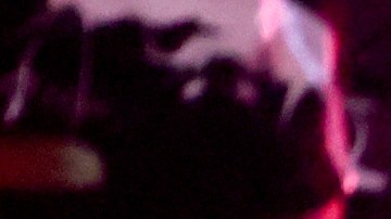 Selena Gómez y Taylor Swift posando en un evento.