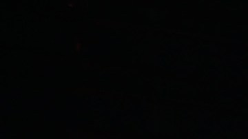 Shakira y Karol G posando.