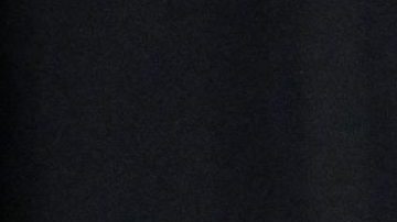 Antonela Roccuzzo sonríe en la previa de la final de la U.S. Open Cup entre Inter Miami y Houston Dynamo en 2023.