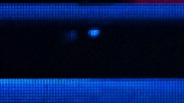 Peso Pluma recibiendo un premio.