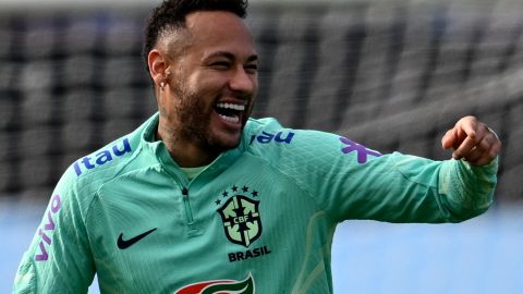 Neymar, futbolista brasileño.