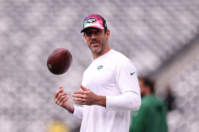 Aaron Rodgers, quarterback de los Jets.