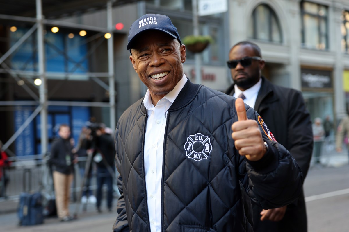 Mayor Eric Adams Demolishes 21-Year-Old Scaffolding in Historic Harlem Landmark