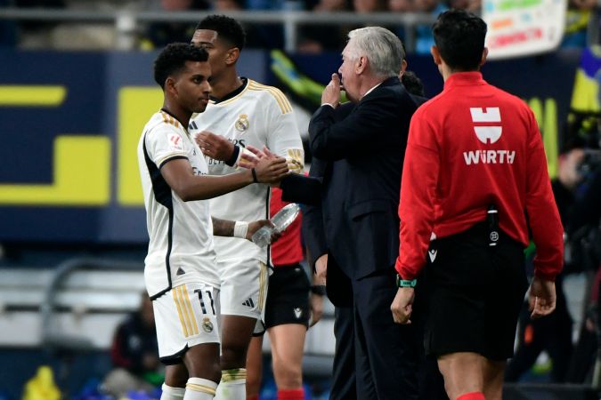 Carlo Ancelotti ha potenciado a jóvenes talentos esta temporada en el Real Madrid, como a Rodrygo Goes o Jude Bellingham. FOTO: CRISTINA QUICLER/AFP via Getty Images.