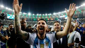 Lionel Messi celebra la victoria de Argentina en el Maracaná ante Brasil.