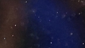 Mateo Kovacic y Erling Haaland le reclaman a Simon Hopper.