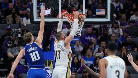 Murió fanático en pleno partido entre New Orleans Pelicans-Sacramento Kings del In-Season Tournament