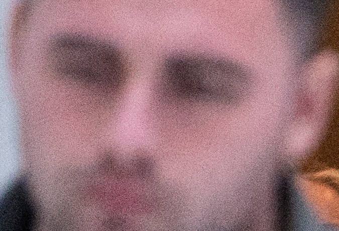 El presidente ucraniano, Volodymyr Zelensky, y la directora del Fondo Monetario Internacional (FMI), Kristalina Georgieva, llegan para hablar con la prensa después de las conversaciones en la sede del FMI en Washington, DC. (Foto de ROBERTO SCHMIDT/ AFP vía Getty Images)