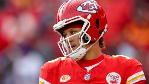 Patrick Mahomes recibió multa de $50,000 dólares por criticar públicamente a los árbitros