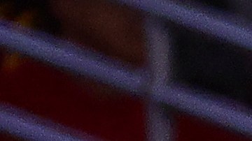 Bronny James debutó en el baloncesto universitario ante la mirada de su padre LeBron, tras su paro cardíaco