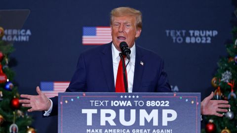 Trump dijo que Biden es una "amenaza" para la democracia en Estados Unidos.