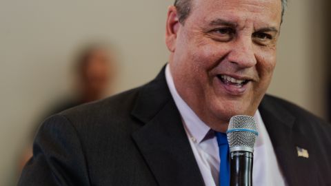 Chris Christie criticó la estrategia de sus otros rivales republicanos.