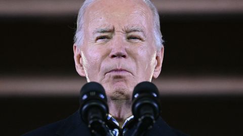 El presupuesto en Defensa para el año fiscal 2024 firmado por Biden es de $886,000 millones de dólares.