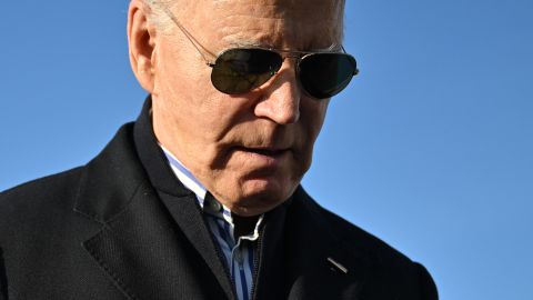 Biden dijo que la situación es "intolerable" y reafirmó su "compromiso" de no dejar trabajar para lograr que los secuestrados puedan regresar a su hogar.