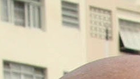 Edinho (L) y Pelé (R) comparten durante un evento de la justicia brasileña contra las drogas en 2007.