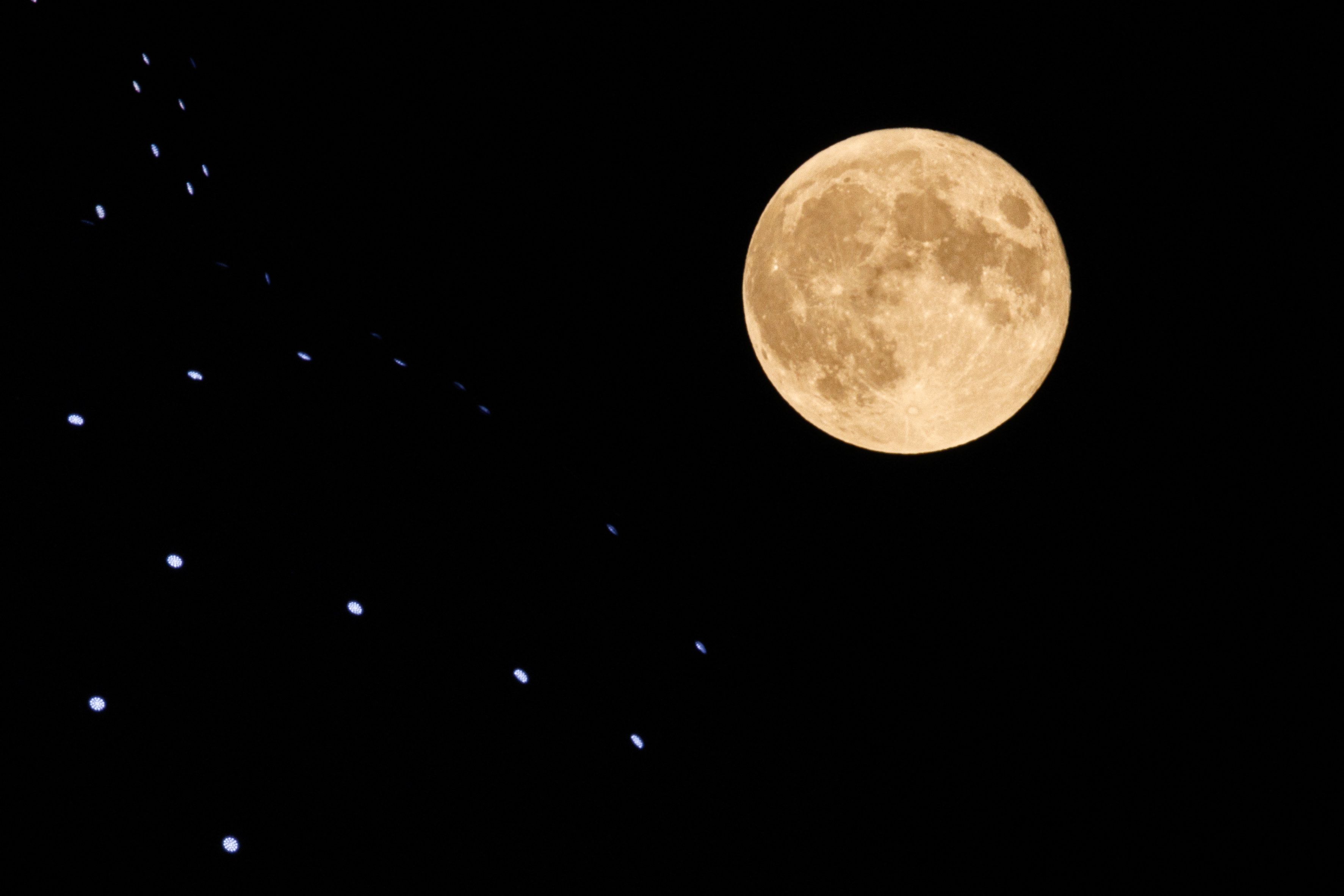 Luna Fría Cómo Y Cuándo Ver La última Luna Llena De 2023 El Diario Ny 5192