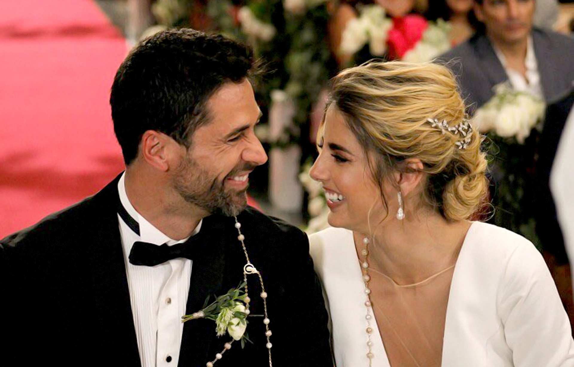 Michelle Renaud Y Matías Novoa Se Casan En Una Romántica E íntima Ceremonia Estamos 