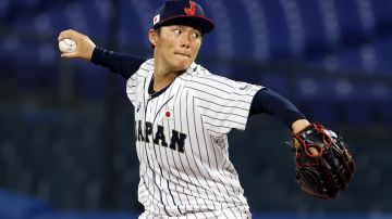 Los Mets dan un paso al frente por Yamamoto: Steve Cohen viajó a Japón y conversó con el pitcher