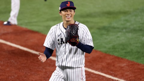 Mets vuelve a la carrera por Yamamoto: El japonés cenó en casa de Steve Cohen junto al cuerpo técnico