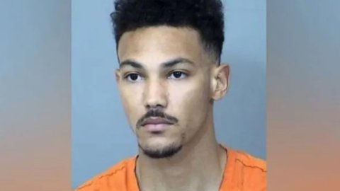 booking-photo-zion-teasley
