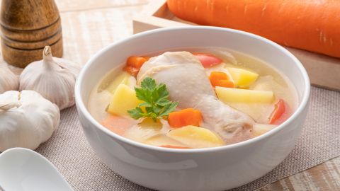 Sopa de pollo