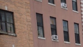 Entre las calles 38 y 52 del vecindario Hell’s Kitchen se puso en servicio una ciclovía de 10 pies de ancho