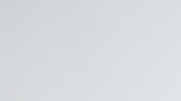 Adrián Uribe parece haber solucionado sus problemas legales.