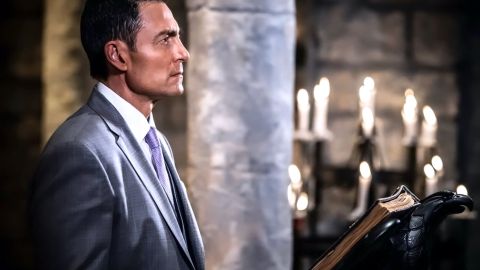 Fernando Colunga participando en la telenovela El Maleficio.