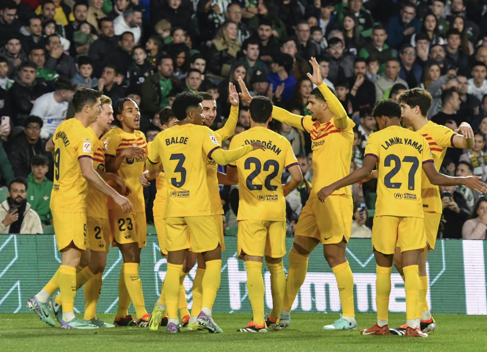 El Barcelona Vino De Atrás Y Le Ganó 4-2 Al Betis Con Un "hat-trick ...