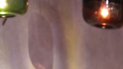 Rashel Díaz ayudó a su colega Carlos Calderón.