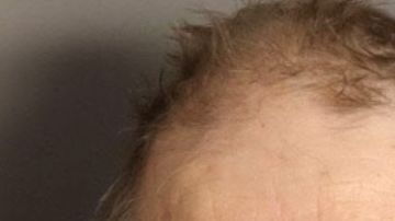 El sheriff del condado de Berkeley, Duane Lewis, anunció el arresto de dos personas después de que los detectives continuaran investigando un caso relacionado con la muerte de un menor.