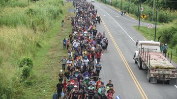 El grupo de migrantes entró a Guatemala por la frontera de El Corinto.
