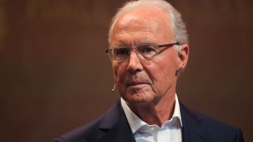 Franz Beckenbauer es considerado como una de los mejores futbolistas de la historia.
