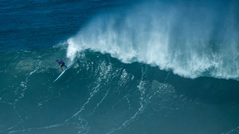 Surfista australiano de 15 años murió tras recibir brutal ataque de un tiburón blanco