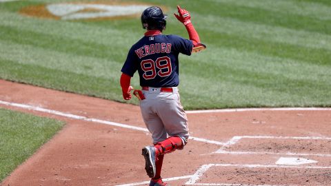 Álex Verdugo luciendo el dorsal 99 con los Boston Red Sox.