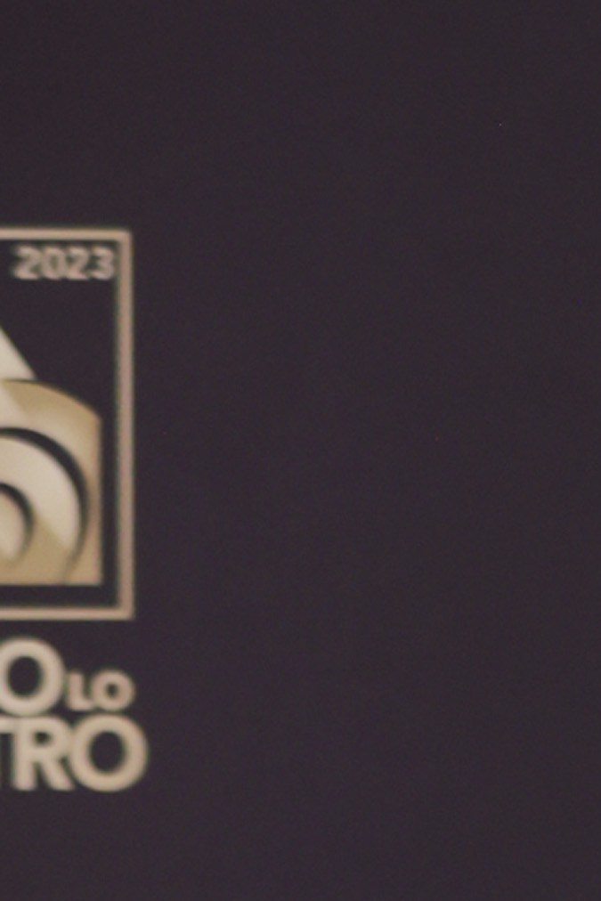 Gloria Trevi actuando en un show.